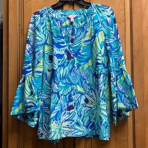 Lilly Pulitzer flare sleeve top